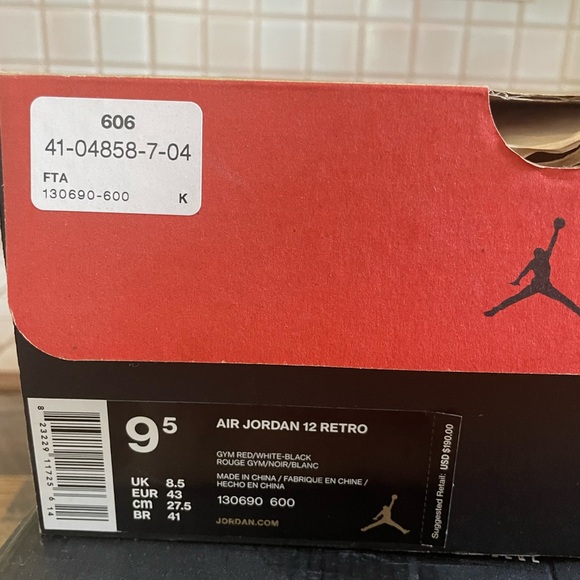 Jordan 12 - Picture 2 of 7